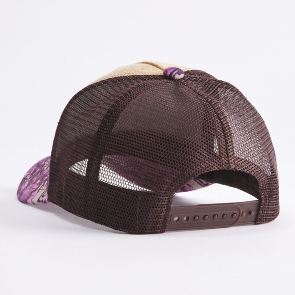 NWT Trucker Hat - Picture 3 of 5